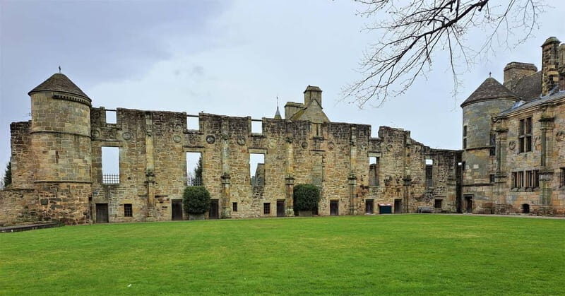 From Edinburgh: Outlander Filming Locations Private Day Tour - Key Points