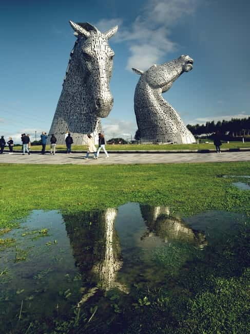 From Edinburgh: Stirling Castle, Kelpies and Loch Lomond - Key Points
