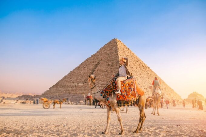 From El Gouna: Cairo and Giza Highlights Day Trip With Lunch - Language Options