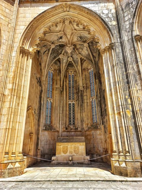 From Fátima to Batalha, Nazaré and Óbidos Private Tour - Key Points