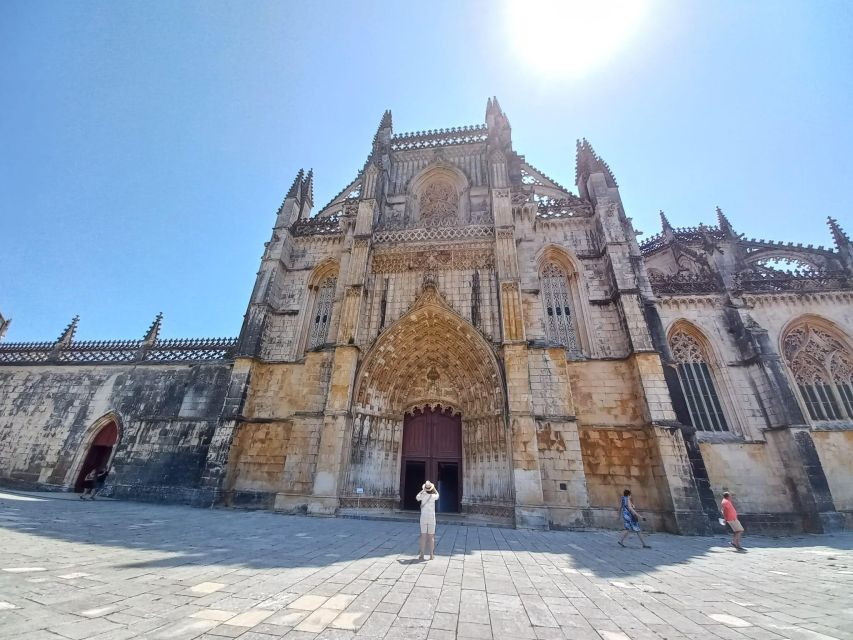 From Fátima to Batalha, Nazaré and Óbidos Private Tour - Batalha Monastery