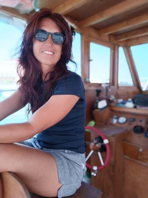 FROM FAVIGNANA: Authentic Favignana on a traditional boat, without rushing. - FAQs