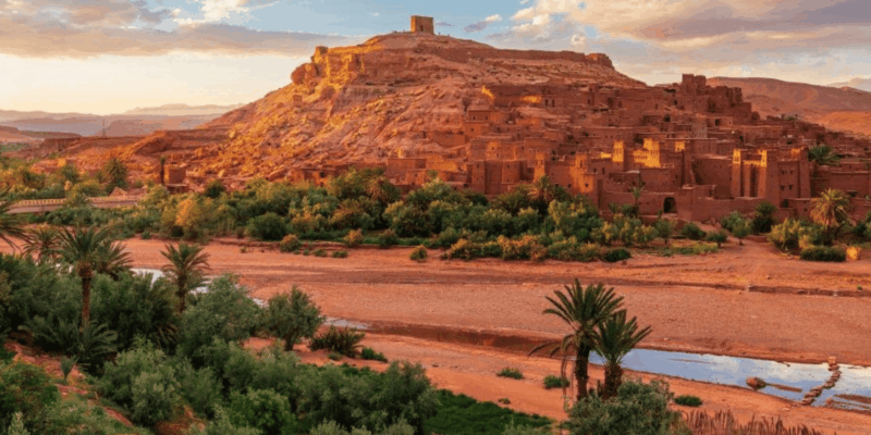 From Fes: 3-Day Desert Tour to Marrakech With Luxury Camp - Unwind in the Dades Gorges