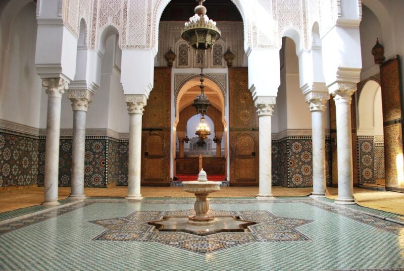 From Fes: Meknes Volubilis and Moulay Idriss Day Trip - Transportation and Guides