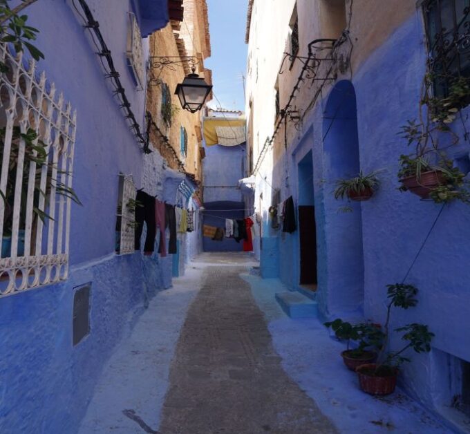 From Fez: Chefchaouen Guided Day Tour - Local Products and Shopping