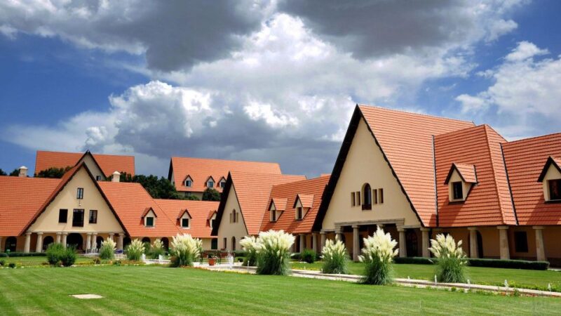 From Fez: Day Trip to the Middle Atlas and the Monkey Forest - Visiting Ifrane and Ifrane National Park