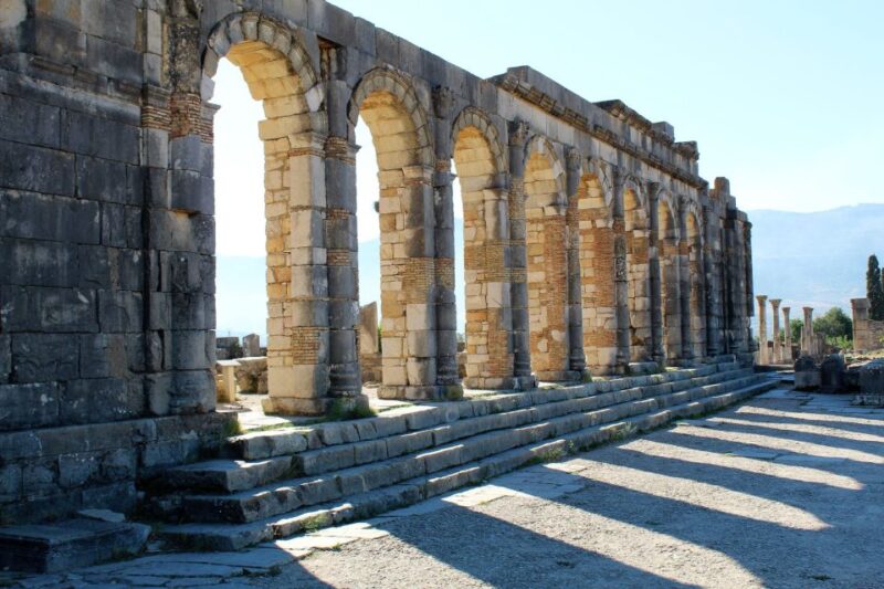 From Fez: Volubilis Moulay Idriss and Meknes Day Trip - Discovering Meknes