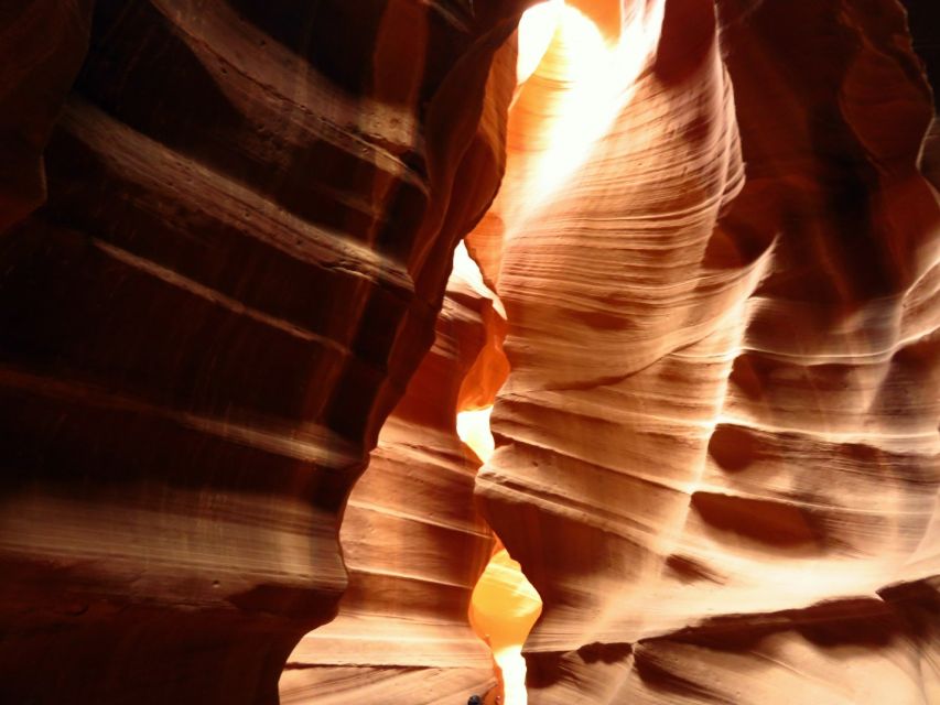 From Flagstaff or Sedona: Antelope Canyon Full-Day Tour - Exploring Antelope Canyon