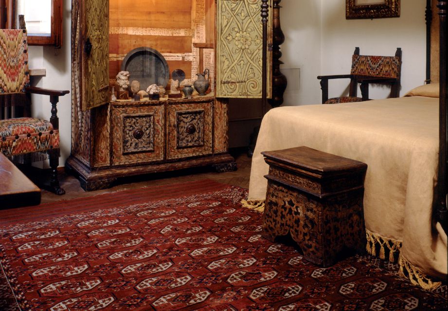 From Florence: 3-Hour Antiquarian & Secret Agent House - Rodolfo Sivieros Exploits