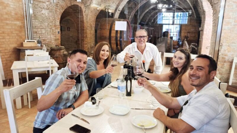 From Florence: Chianti afternoon tour & visit to 2 wineries - Exploring the Chianti Landscape and Villages