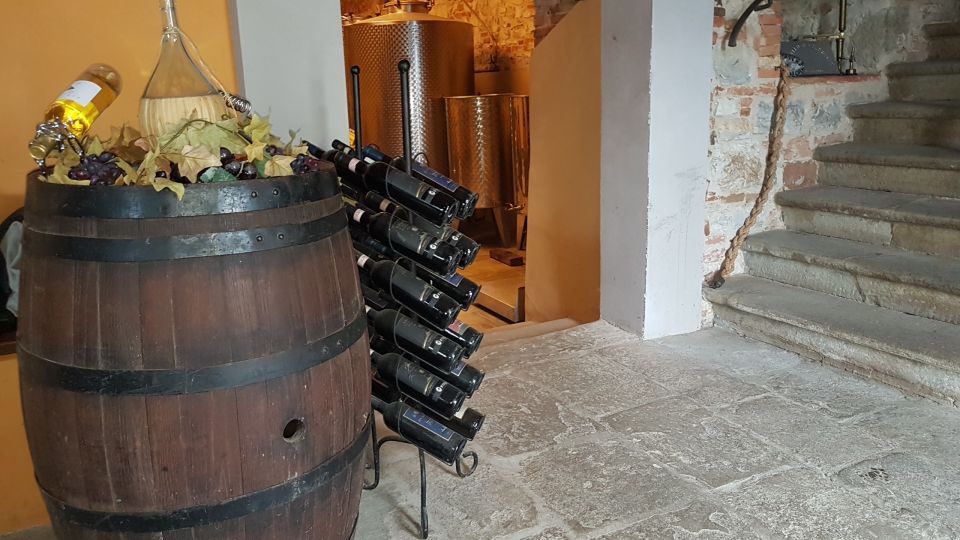 From Florence: Chianti Wine Tour at 2 Estates W/Lunch&Snacks - Key Points
