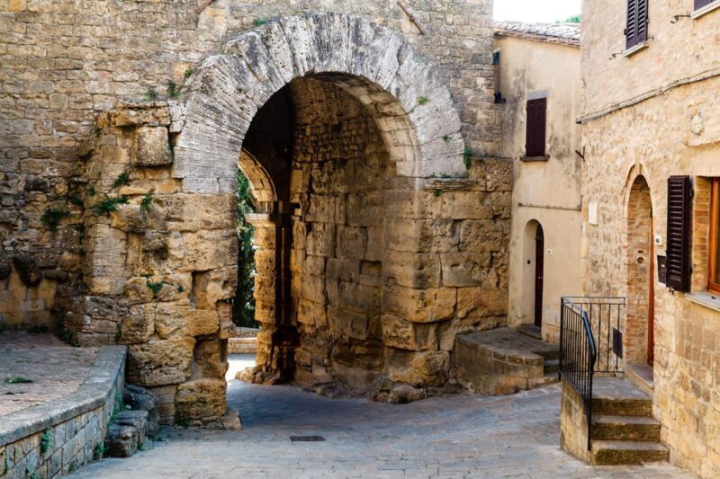From Florence: Pisa, Lucca and Volterra Day Trip - Key Points