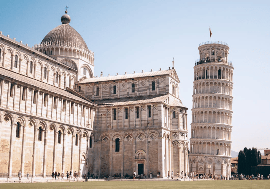 From Florence: Tour Pisa & Lucca by Minivan - FAQ