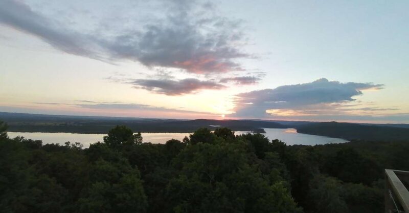 From Flores: Private Yaxha Sunset Tour Price per Group - Historical Significance of Yaxha