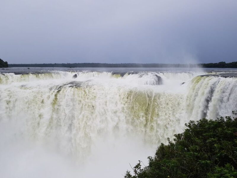 From Foz Do Iguaçu: Iguazú Falls Boat Ride Argentina - Highlights of the Boat Ride