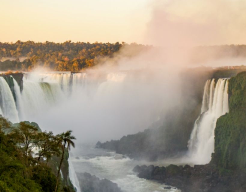From Foz Do Iguaçu: Sunrise at the Iguazu Falls - Tour Highlights
