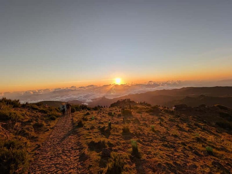 From Funchal: Pico Arieiro Sunrise with Optional Breakfast - FAQ