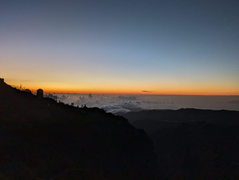 From Funchal: Pico Arieiro Sunrise with Optional Breakfast - Key Points