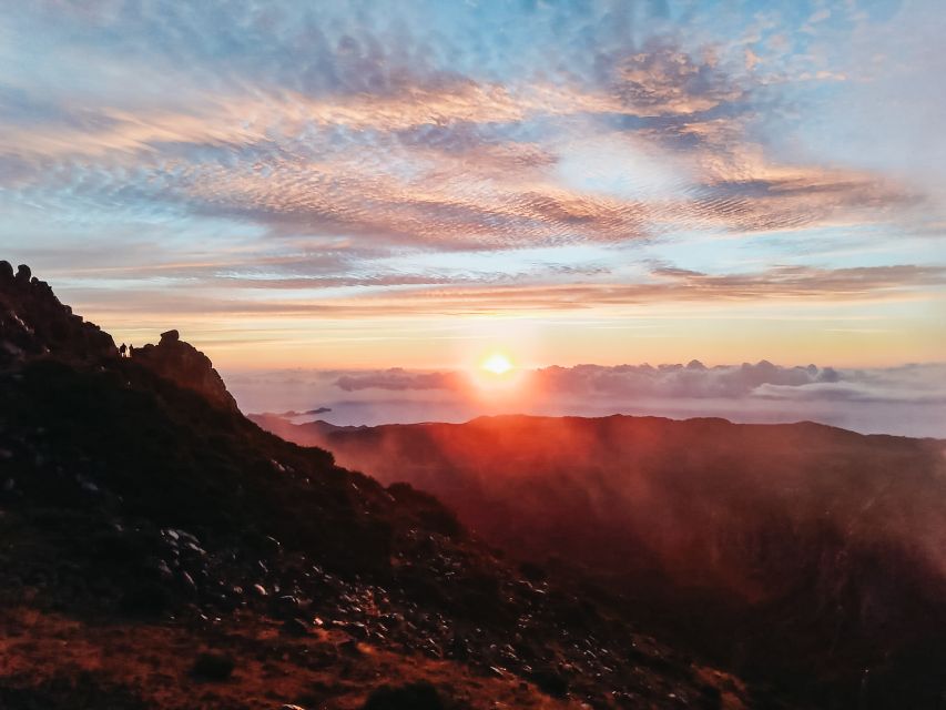 From Funchal: Sunrise at Pico Do Arieiro With Breakfast - Buffet-style Breakfast Details