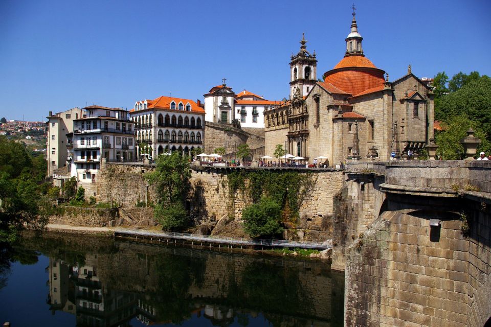 From Gaia Douro Valley Tour Wine Tasting River Cruise Lunch - Visiting Peso Da Régua