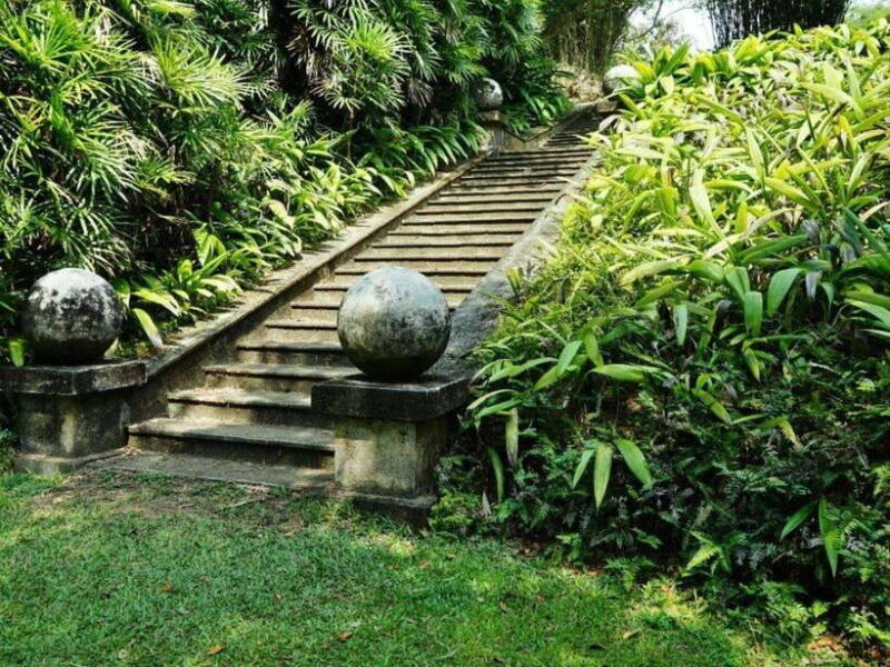 From Galle/Hikkaduwa: Discover Lunuganga & Brief Garden - What’s Included and What’s Not
