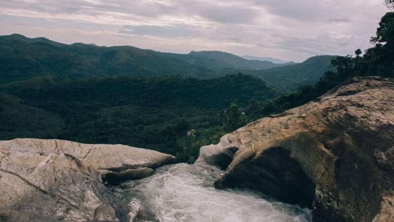 From Galle/Mirissa/Weligama: Private Waterfall Hunt to Ella - A Closer Look at the Waterfall Hunt Experience