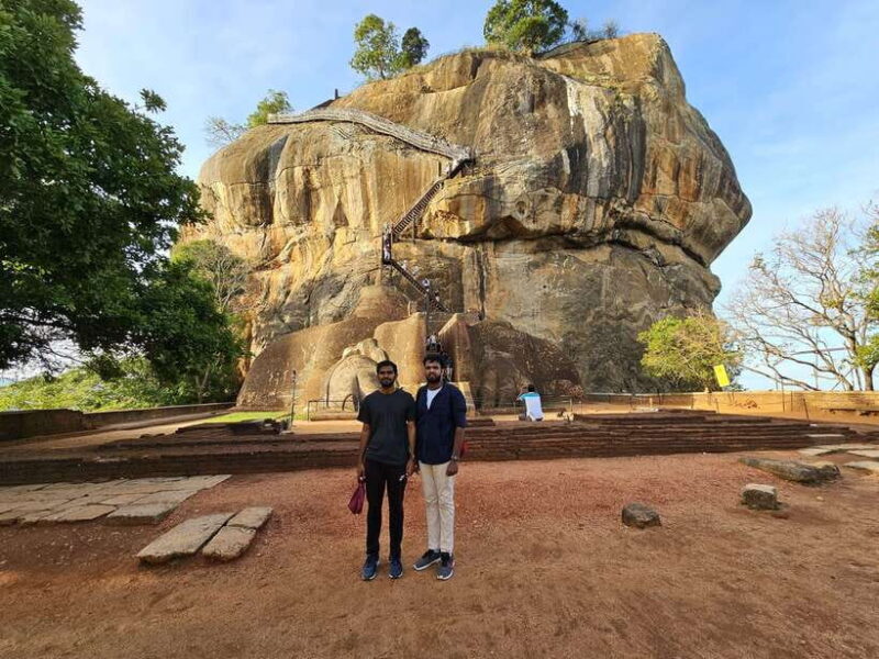 From Galle: Sigiriya Rock Fortress, Dambulla Cave & Safari - The Journey Begins: From Galle to Sigiriya