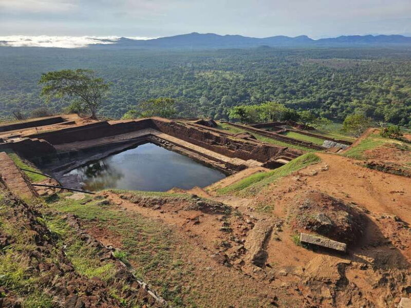 From Galle: Sigiriya Rock Fortress, Dambulla Cave & Safari - Lunch and Traditional Crafts