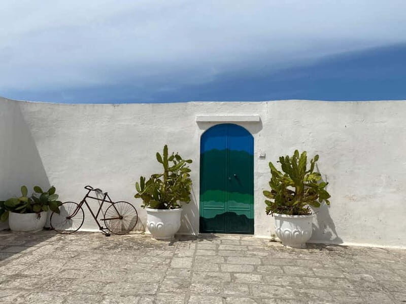 From Gallipoli or Lecce Province: Ostuni and Alberobello - Transportation and Practical Details