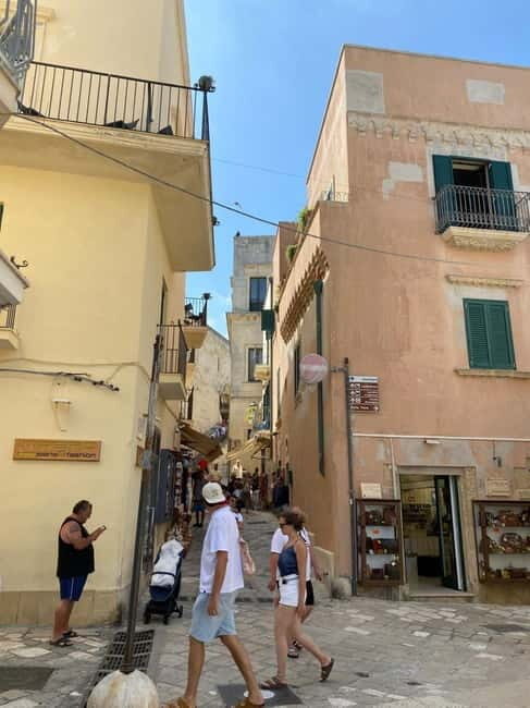 From Gallipoli or surroundings: Lecce and Otranto Tour - A Closer Look at the Lecce and Otranto Tour