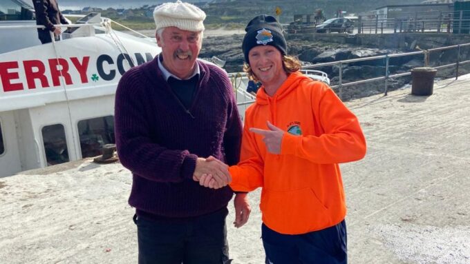 From Galway: Day Trip to Inisheer With Bike or Bus Tour - Transportation Options