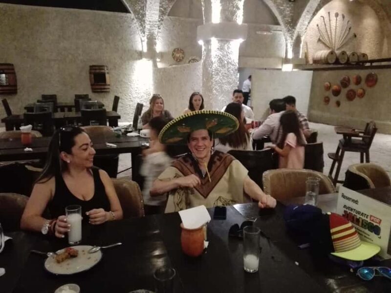 From Guadalajara: Tequila Tour: Tasting Experience & Lunch - What Travelers Say