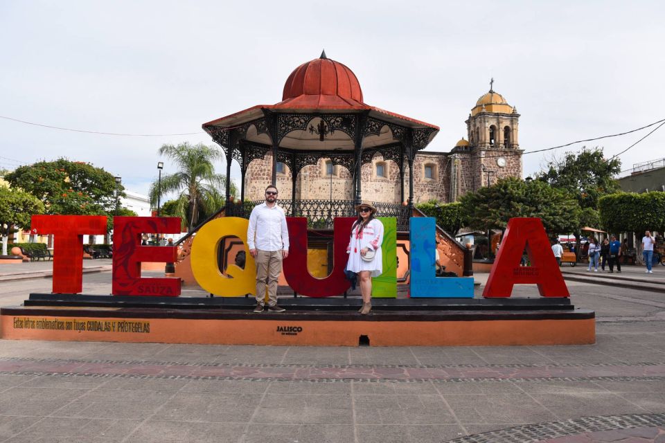 From Guadalajara: Tequila Town and Cantarito Making Tour - Explore Tequila and Amatitán
