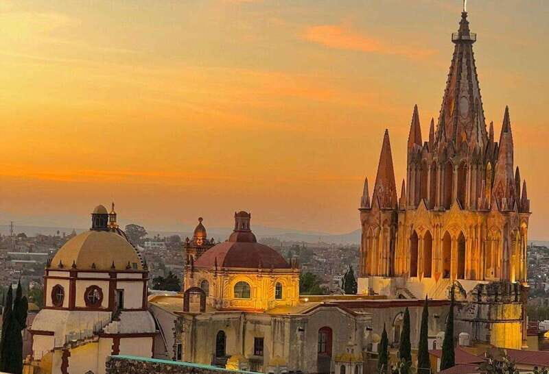 From Guanajuato: Dolores Hidalgo and San Miguel Public Tour - Exploring the Towns: What to Expect on the Tour