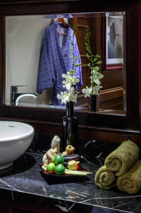 From Ha Noi: Cruise 5 Star Luxury at Ha Long Bay 2D1N - Cruise Vessel