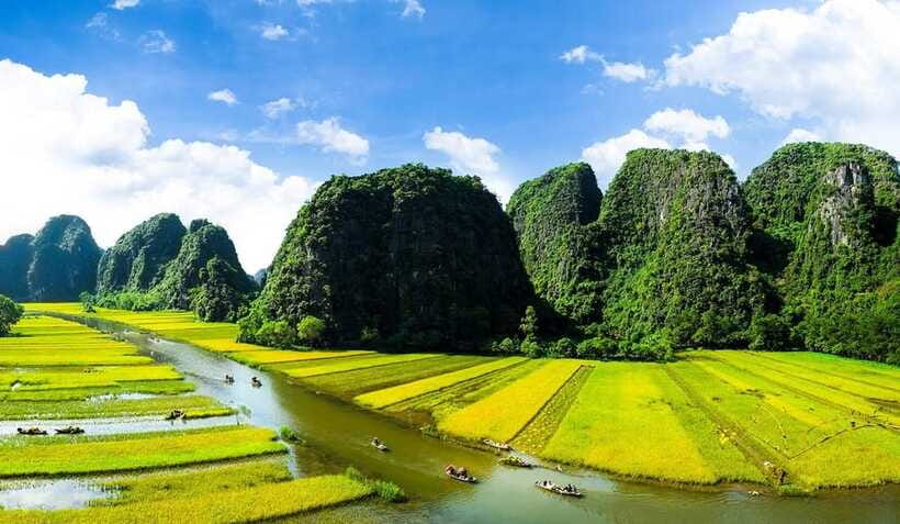 From Ha Noi: Hoa Lu, Trang An, Mua Cave Tour Daily Full Day - Discovering Trang An