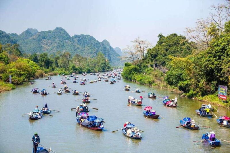 FROM HA NOI: PERFUME PAGODA FULL DAY GROUP TOUR - Itinerary Details
