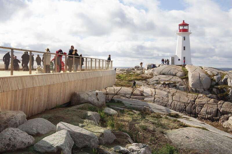 From Halifax: Peggy's Cove Bus Tour - A Detailed Look at the Tour Experience