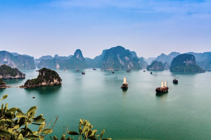 From Hanoi: 1 -Day Halong Bay Cruise With Big & Small Groups - What to Expect on the Cruise