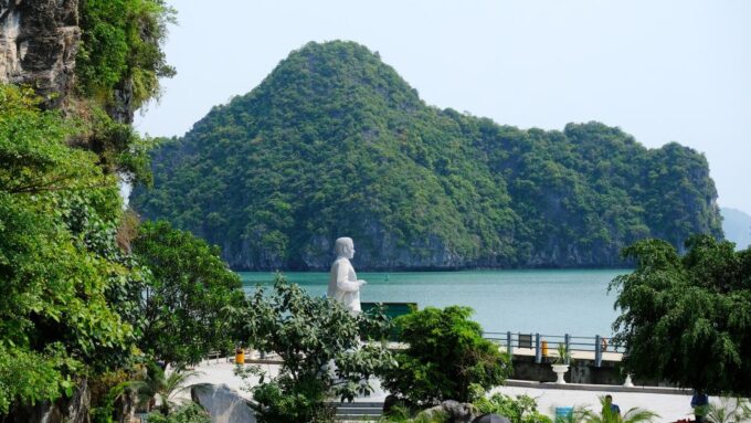 From Hanoi: 1 -Day Halong Bay Cruise With Big & Small Groups - What to Bring