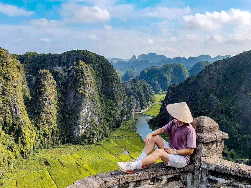 From Hanoi: 1-Day Tour Ninh Binh: Hoa Lu, Trang An, Hang Mua - Itinerary Highlights