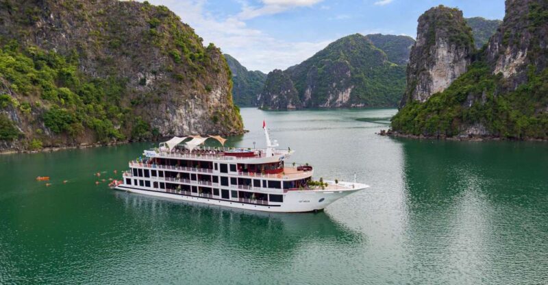 From Hanoi: 2-Day Cruise Trip With Private Balcony & Bathtub - Itinerary Highlights