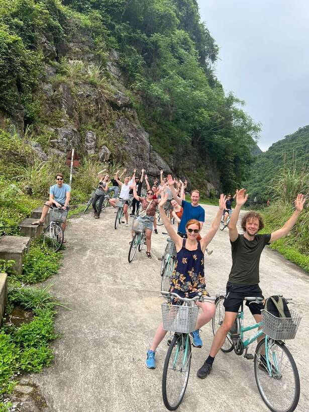 From Hanoi: Cat Ba Island and Lan Ha Bay Day Trip With Lunch - Included Services