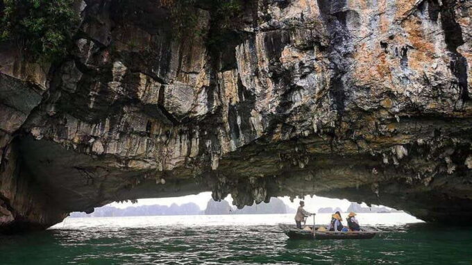 From Hanoi: Explore Ha Long Bay In 1 Day With A Small Group - Booking and Cancellation Policies