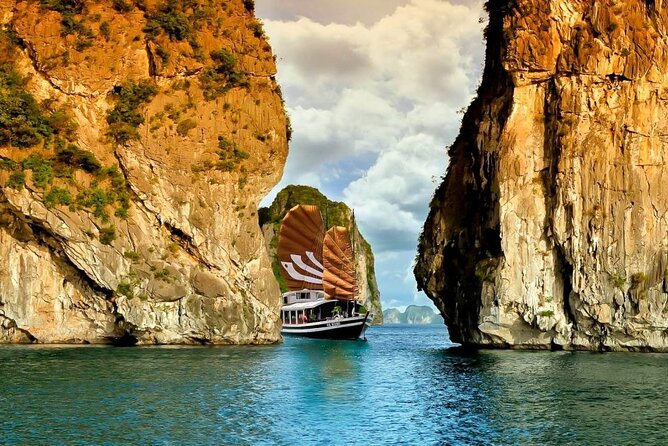 From Hanoi: Ha Long Bay Full Day Kayaking & Swimming With Seafood Lunch - Traveler Reviews and Ratings