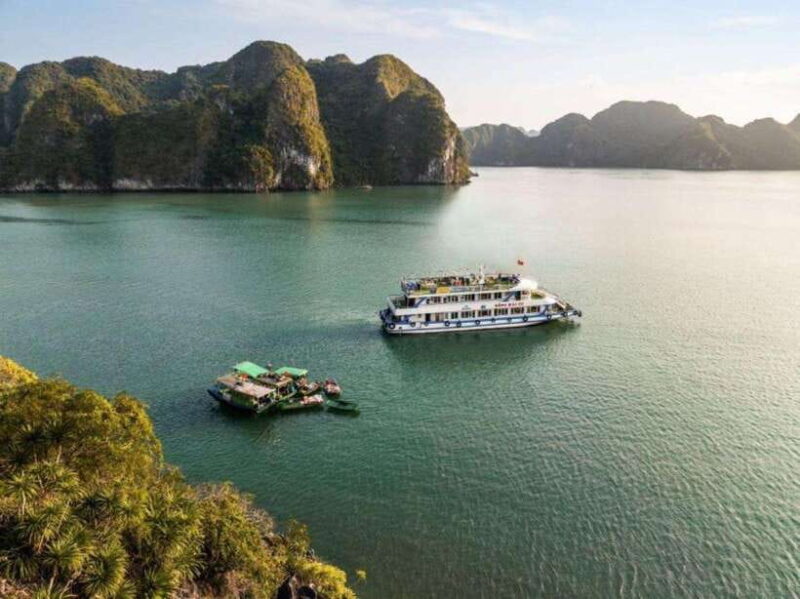 From Hanoi: Halong Bay, Sung Sot ,Titop Island & Luon Cave - Exploring Sung Sot Cave