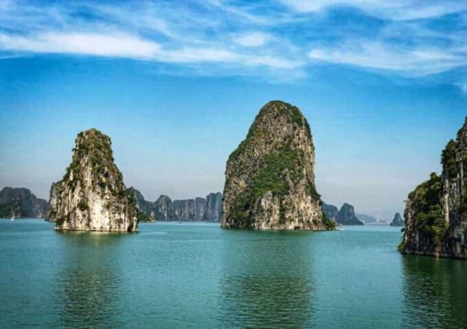 From Hanoi: Halong Bay, Titop Island, Sung Sot & Luon Caves - Sunset Party on the Cruise