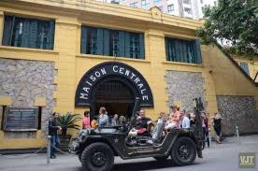 From Hanoi: Hanoi City or Food Jeep Tours/ Vespa/Motorbike - Experience Hanois Diverse Neighborhoods