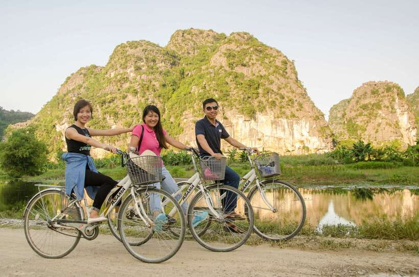 From Hanoi: Hoa Lu/Bai Dinh-Tam Coc/Trang An-Mua Cave Tours - Transportation and Inclusions