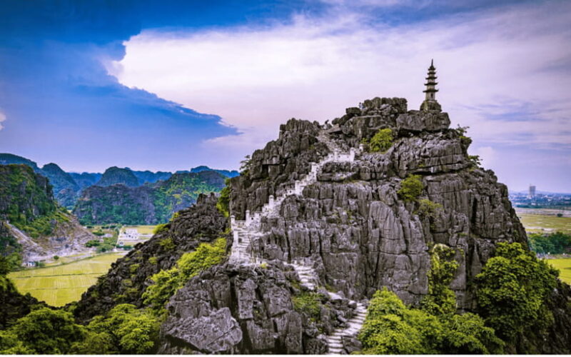From Hanoi: Hoa Lu, Tam Coc, and Mua Cave Day Trip - Discovering Hoa Lu